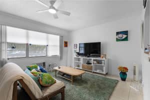 18 Prescott A, Deerfield Beach, FL 33442, Deerfield Beach, FL 33442 - MLS#B26039312