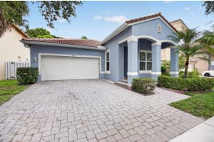 5049 Sancerre Circle, Lake Worth, FL 33463 - MLS#B26039318