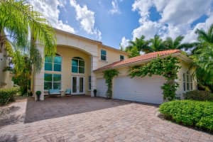 136 Casa Grande Court, Palm Beach Gardens, FL 33418 - MLS#B26039320