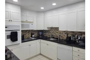 19370 Collins Avenue, Sunny Isles Beach, FL 33160 - MLS#B26039433