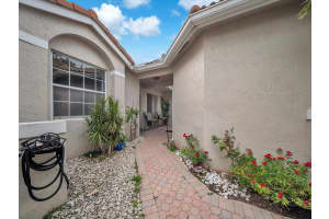2851 Aragon Boulevard, Sunrise, FL 33313 - MLS#B26039438