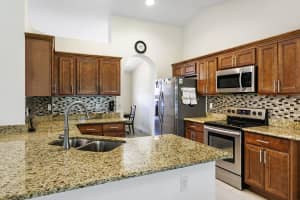 106 Venetian Lane, Royal Palm Beach, FL 33411 - MLS#B26039469