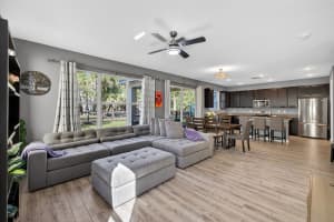 6607 Pointe Of Woods Drive, West Palm Beach, FL 33415 - MLS#B26039480
