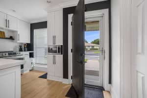 8900 Warwick Drive, Boca Raton, FL 33433 - MLS#B26039522
