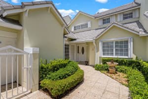 4825 98th Place, Doral, FL 33178 - MLS#B26039538