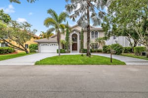 4300 63rd Avenue, Coral Springs, FL 33067 - MLS#B26039547