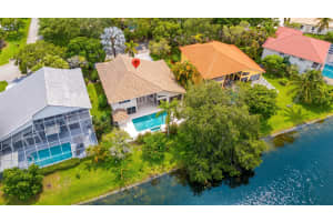 4300 63rd Avenue, Coral Springs, FL 33067 - MLS#B26039547