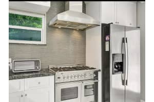 1760 Bel Air Avenue, Lauderdale By The Sea, FL 33062 - MLS#B26039555