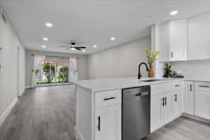 539 Franconia Cir, Greenacres, FL 33467, Sold 06/10/26