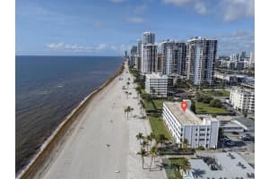 1801 Surf Road, Hollywood, FL 33019 - MLS#B26039604