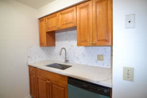 14308 Hanging Moss Circle, Tampa, FL 33613 - MLS#B26039631