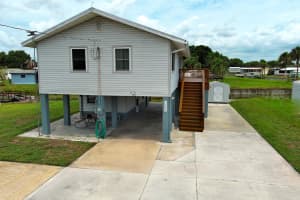 1065 Peach Lane, Okeechobee, FL 34974 - MLS#B26039653