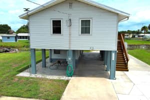 1065 Peach Lane, Okeechobee, FL 34974 - MLS#B26039653