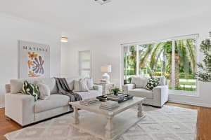 329 Andrews Avenue, Delray Beach, FL 33483 - MLS#B26039661