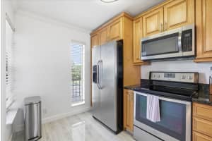 16 Royal Palm Way, Boca Raton, FL 33432 - MLS#B26039707