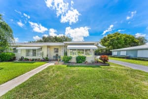112 High Point Boulevard, Delray Beach, FL 33445 - MLS#B26039739