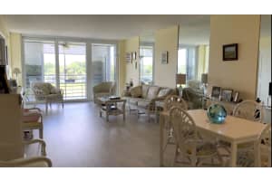 802 Cypress Grove Lane, Pompano Beach, FL 33069 - MLS#B26039741