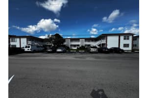 1320 43 Terrace, Lauderhill, FL 33313 - MLS#B26039749