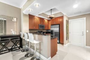701 Olive Avenue, West Palm Beach, FL 33401 - MLS#B26039773