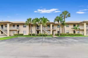 5530 Lakeside Drive, Margate, FL 33063 - MLS#B26039795