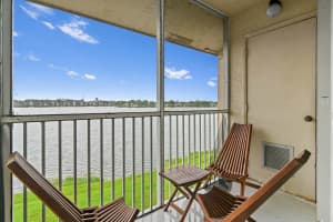 5530 Lakeside Drive, Margate, FL 33063 - MLS#B26039795