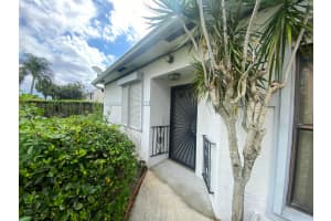 62 Willow Circle, Boynton Beach, FL 33436 - MLS#B26039818