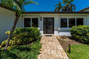 817 71st Street, Boca Raton, FL 33487 - MLS#B26039890