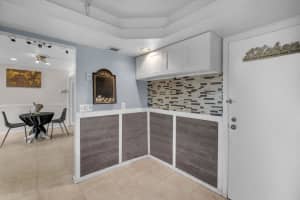 6361 Falls Cir Drive, Lauderhill, FL 33319 - MLS#B26039917