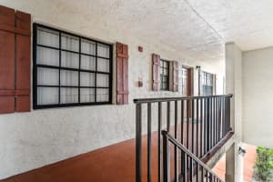 4151 Oak Terrace Drive, Greenacres, FL 33463 - MLS#B26039949
