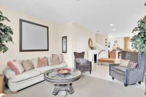 528 Bayfront Drive, Boynton Beach, FL 33435 - MLS#B26039950