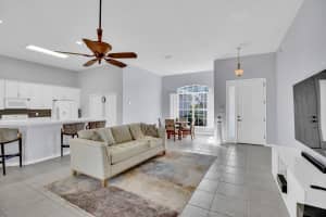 240 Champagne Ct Court, Vero Beach, FL 32968 - MLS#B26039978