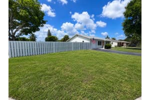 11100 25th Court, Sunrise, FL 33322 - MLS#B26040047