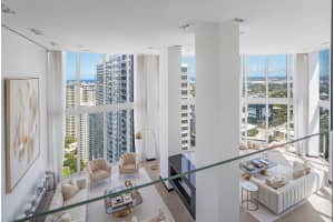 333 Las Olas Way, Fort Lauderdale, FL 33301 - MLS#B26040248
