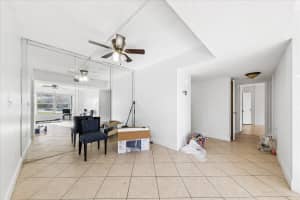 4156 Inverrary Drive, Lauderhill, FL 33319 - MLS#B26040350