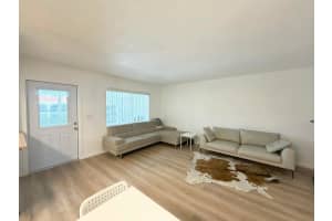 580 Egret Drive, Hallandale Beach, FL 33009 - MLS#B26040354