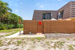 5706 Riverboat Drive, Stuart, FL 34997 - MLS#B26040356