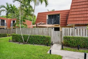 730 99th Circle, Plantation, FL 33324 - MLS#B26040417