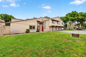 5611 Nw 21st Street 8-a, Lauderhill, Fl 33313, Lauderhill 5611 Nw 21st Street 8-a, Lauderhill, Fl 33313, Lauderhill
