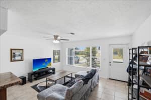 107 Selva Court, Port Saint Lucie, FL 34983 - MLS#B26040433