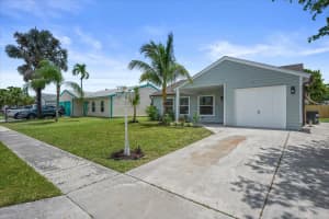5082 Dalewood Lane, Lake Worth, FL 33467 - MLS#B26040436