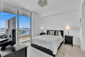 900 Biscayne Boulevard, Miami, FL 33132 - MLS#B26040442