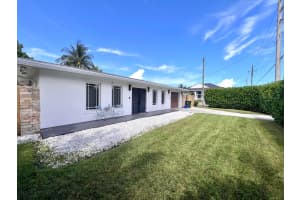 902 Swinton Avenue, Delray Beach, FL 33444 - MLS#B26040456