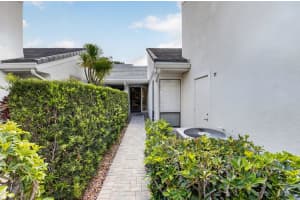 19950 Sawgrass Lane, Boca Raton, FL 33434 - MLS#B26040474