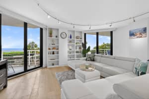 176 Helios Drive, Jupiter, FL 33477 - MLS#B26040532