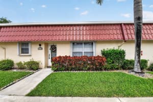 300 Cape Cod Circle, Lake Worth, Fl 33467, Lake Worth