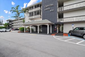 941 Crystal Lake Drive, Deerfield Beach, FL 33064 - MLS#B26040734