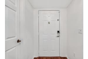 2105 Lavers Circle, Delray Beach, FL 33444 - MLS#B26040742