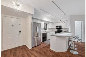 2105 Lavers Circle, Delray Beach, FL 33444 - MLS#B26040742