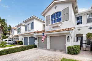 124 Las Brisas Circle, Hypoluxo, FL 33462 - MLS#B26040757