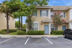 773 42nd Avenue, Plantation, FL 33317 - MLS#B26040762